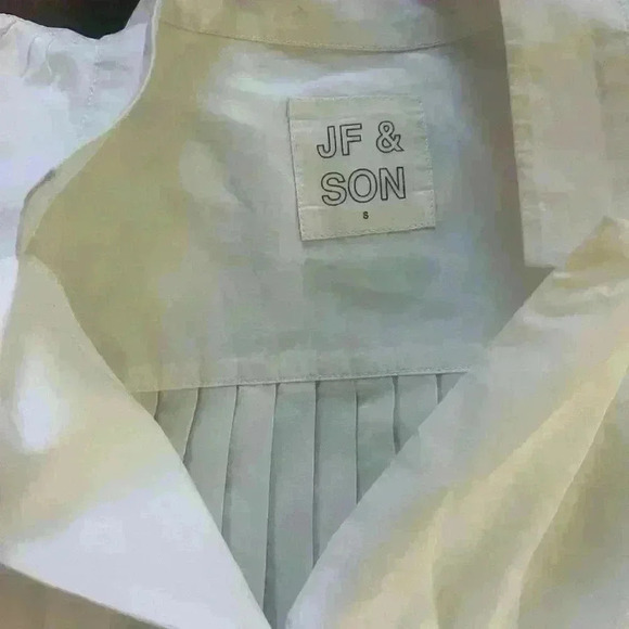 JF and Son crisp white shirt size small (J142) - Picture 3 of 9